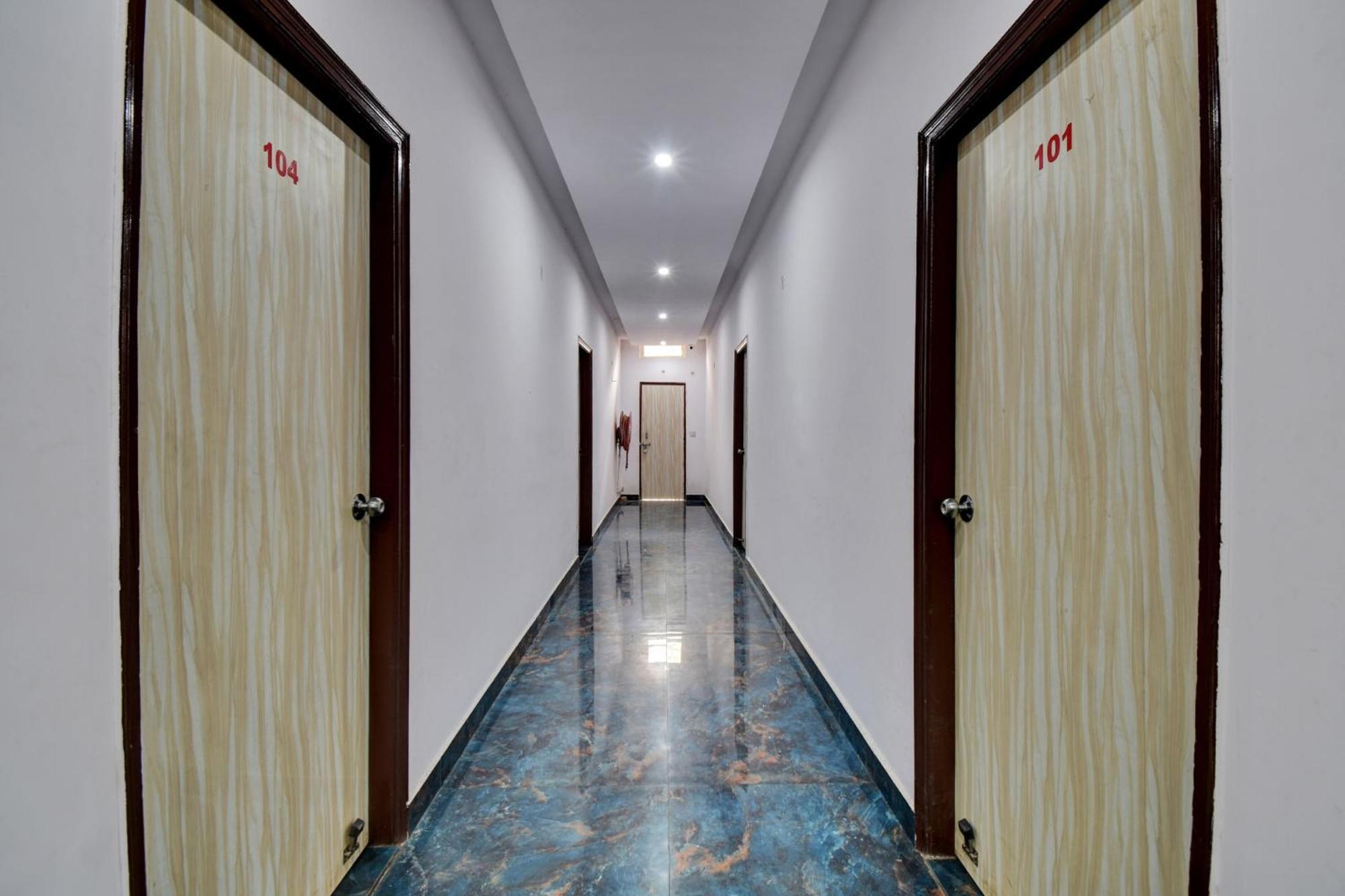 Oyo Flagship Hotel Royal Paradise Ghaziabad Exterior photo